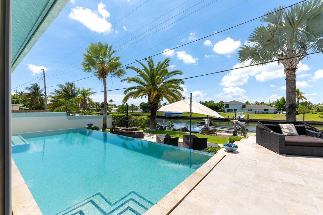 206 Arlington Rd West Palm-large-037-034