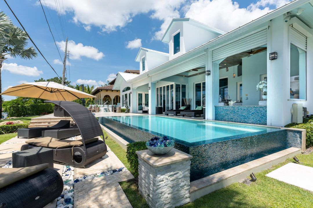206 Arlington Rd West Palm-large-042-040