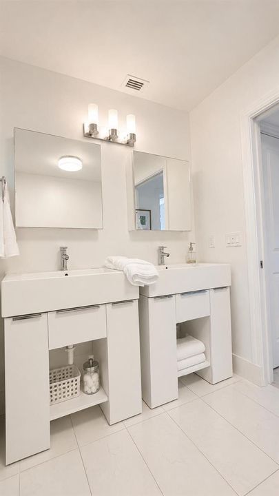 Master Bath 1