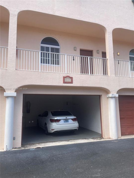 В аренду: $3,250 (3 спален, 3 ванн, 1728 Квадратных фут)