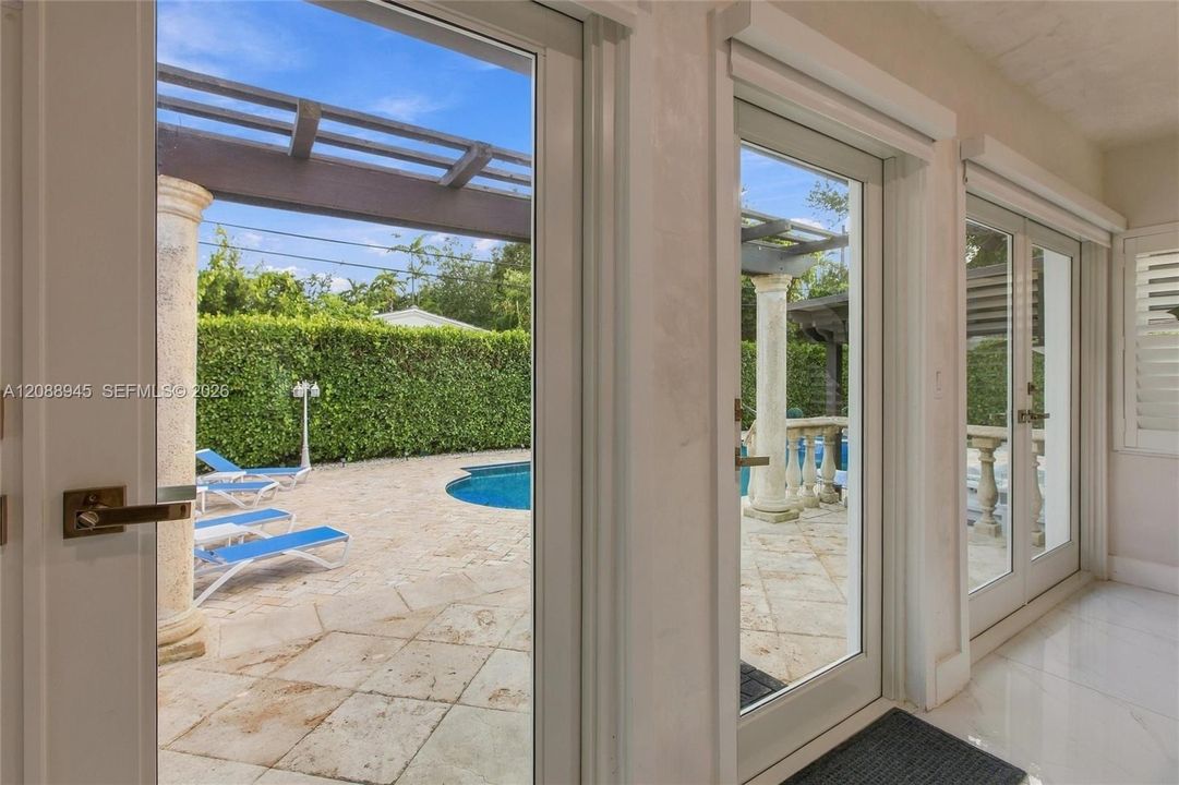 For Sale: $3,300,000 (3 beds, 2 baths, 2206 Square Feet)