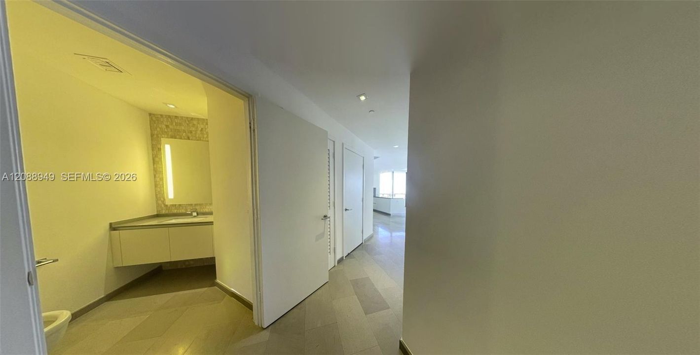 For Rent: $7,500 (2 beds, 2 baths, 1264 Square Feet)