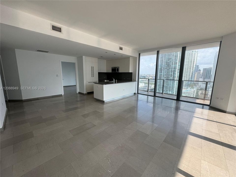 For Rent: $7,500 (2 beds, 2 baths, 1264 Square Feet)