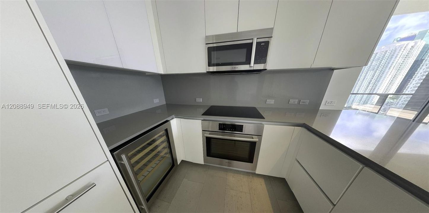 For Rent: $7,500 (2 beds, 2 baths, 1264 Square Feet)
