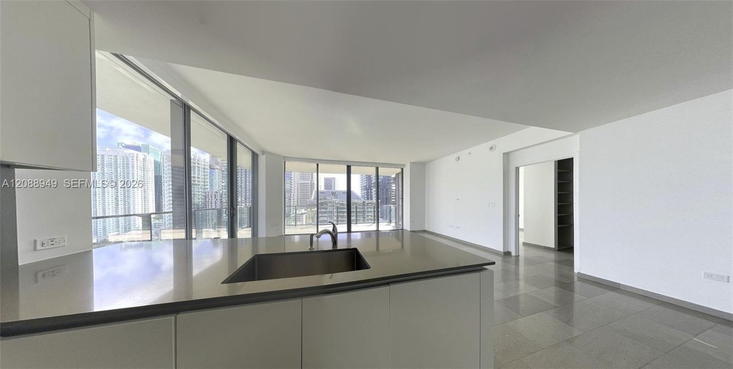 For Rent: $7,500 (2 beds, 2 baths, 1264 Square Feet)