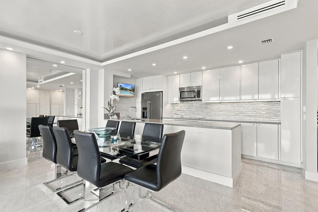 41_kitchen dining