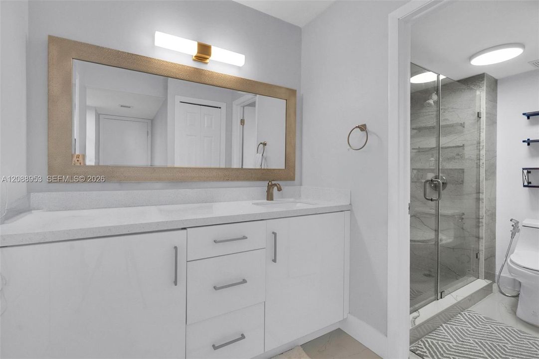 En Venta: $325,000 (2 camas, 2 baños, 1231 Pies cuadrados)