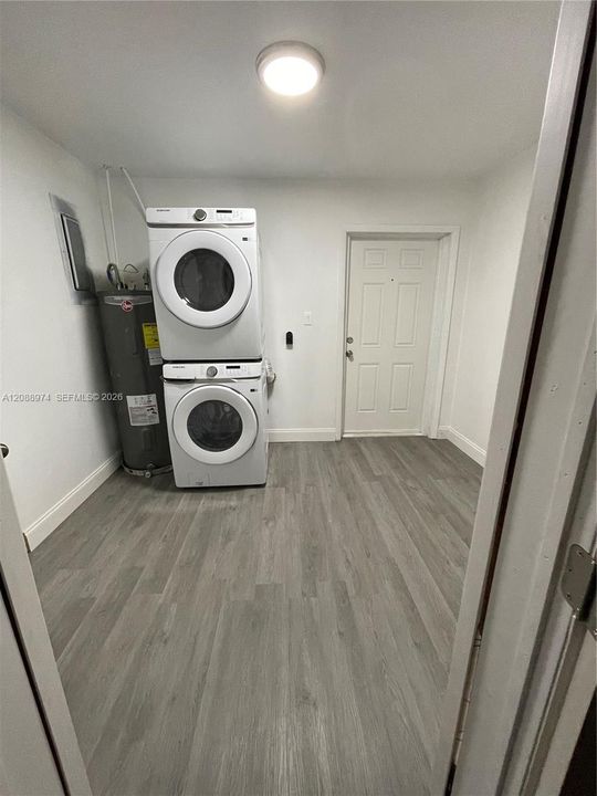 В аренду: $2,650 (4 спален, 2 ванн, 1626 Квадратных фут)