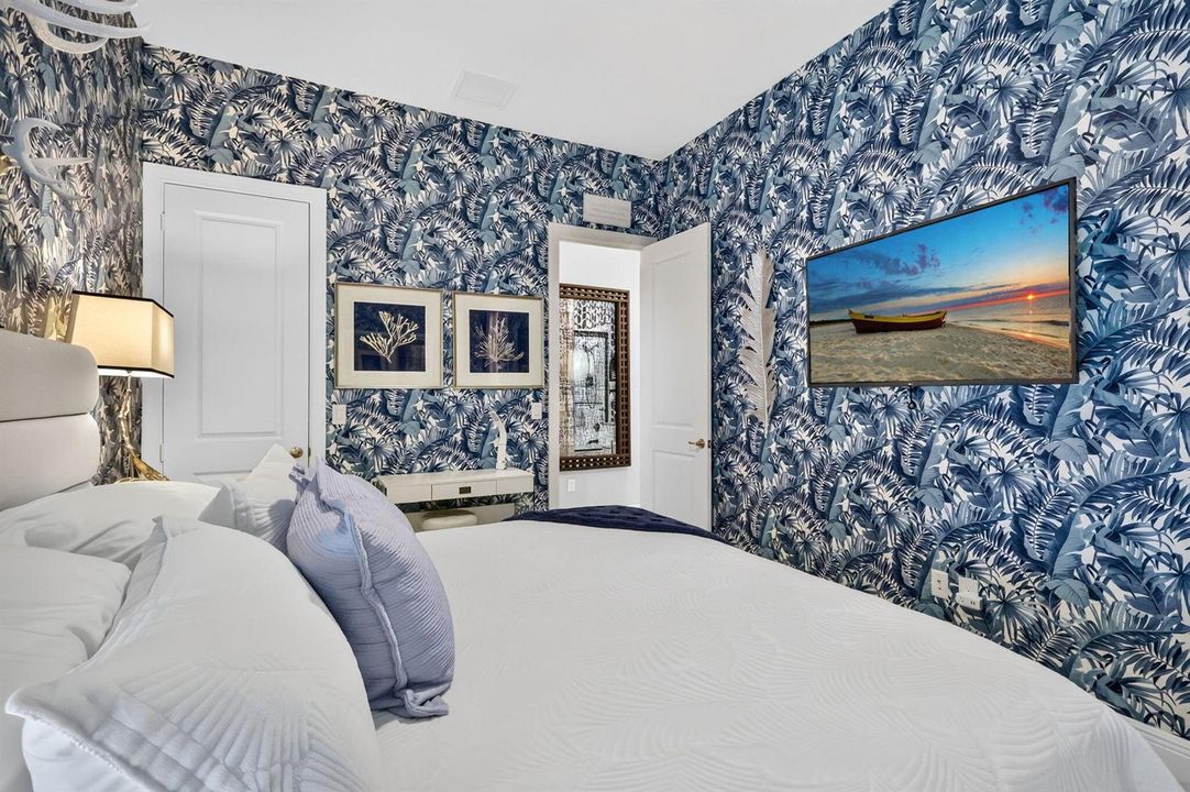 Guest Bedroom #2