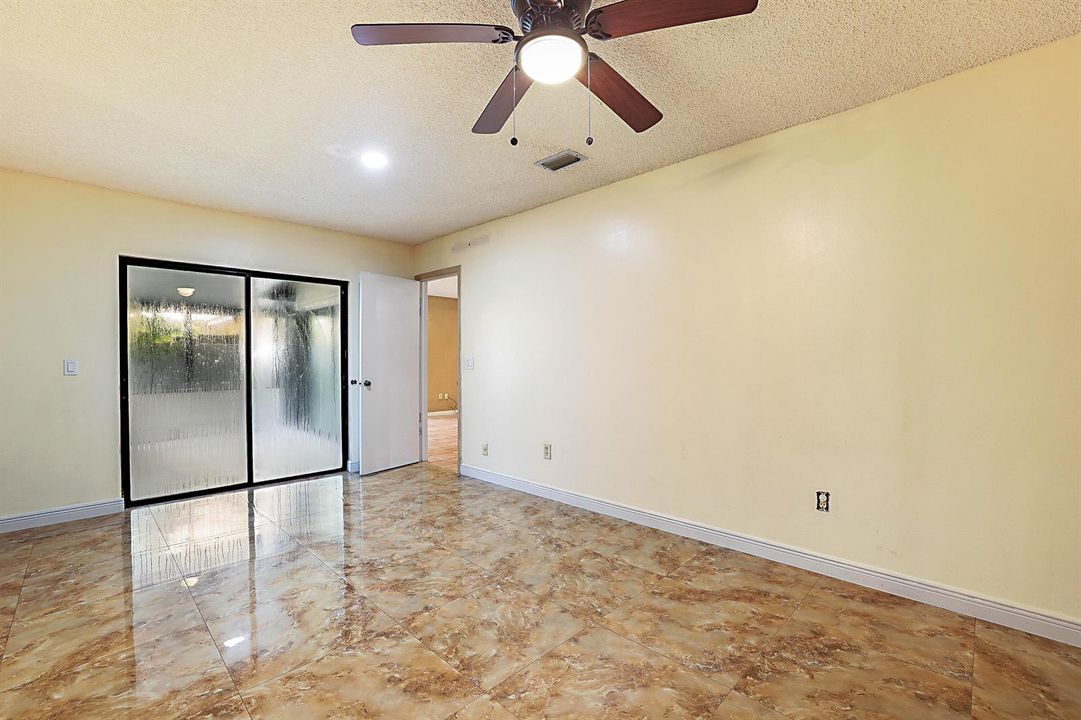 2780 Norfolk Pine Ct -17