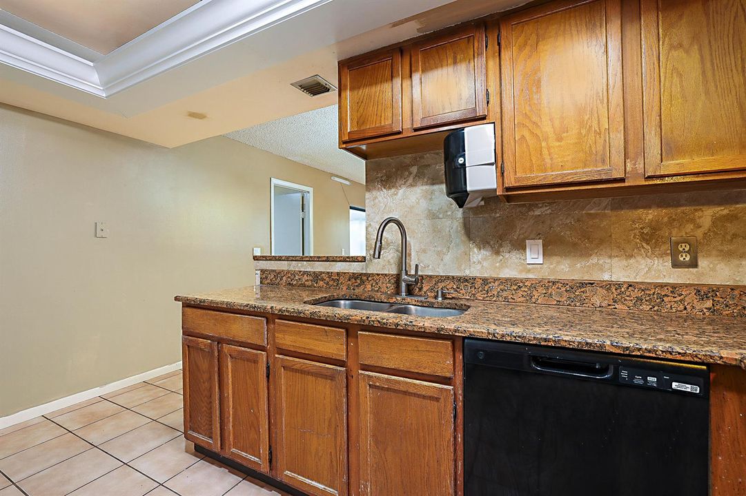 2780 Norfolk Pine Ct -12