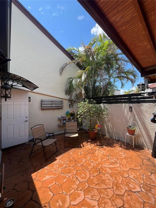 En Renta: $2,600 (2 camas, 1 baños, 1066 Pies cuadrados)
