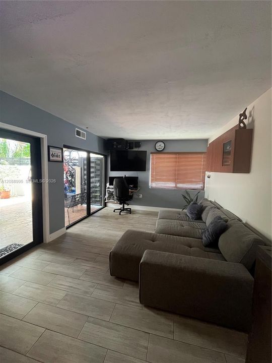 En Renta: $2,600 (2 camas, 1 baños, 1066 Pies cuadrados)