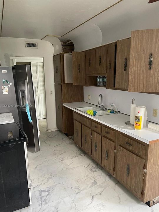 For Sale: $185,000 (2 beds, 2 baths, 1284 Square Feet)