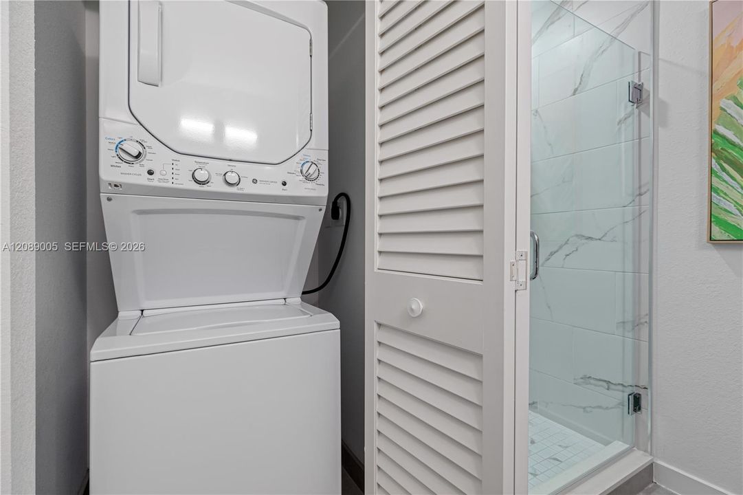 En Renta: $2,395 (0 camas, 1 baños, 0 Pies cuadrados)