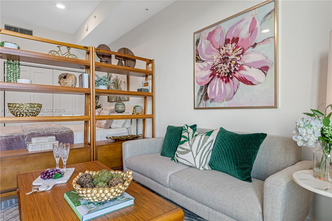 En Renta: $2,395 (0 camas, 1 baños, 0 Pies cuadrados)