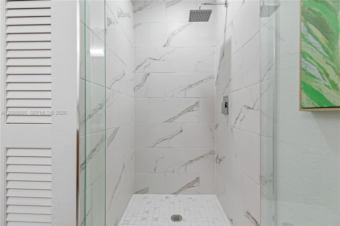 En Renta: $2,395 (0 camas, 1 baños, 0 Pies cuadrados)