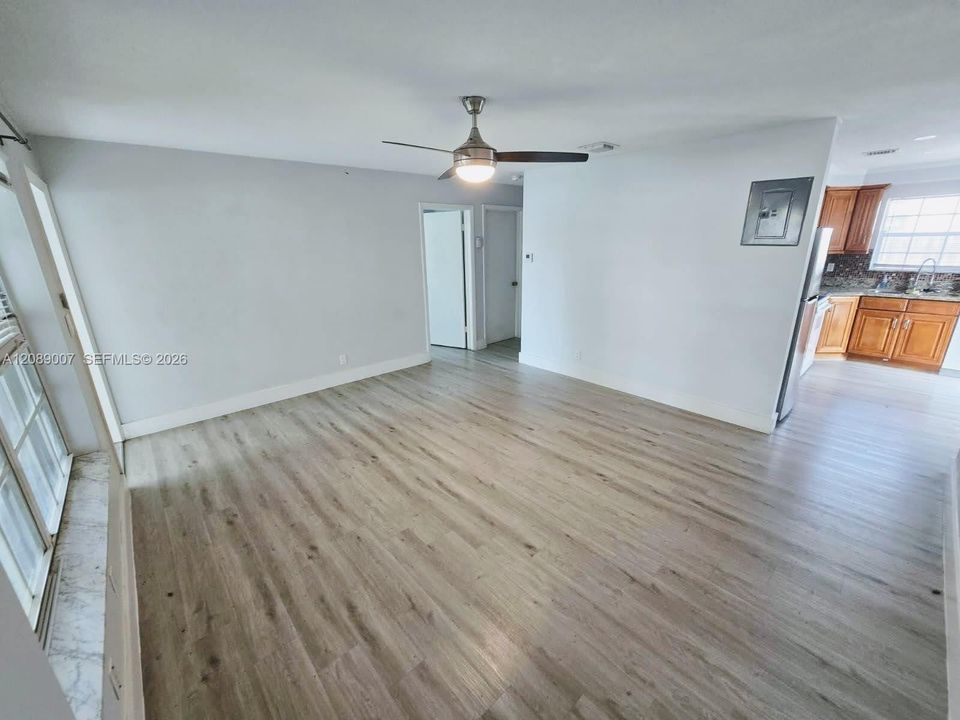 En Renta: $2,650 (2 camas, 2 baños, 1702 Pies cuadrados)
