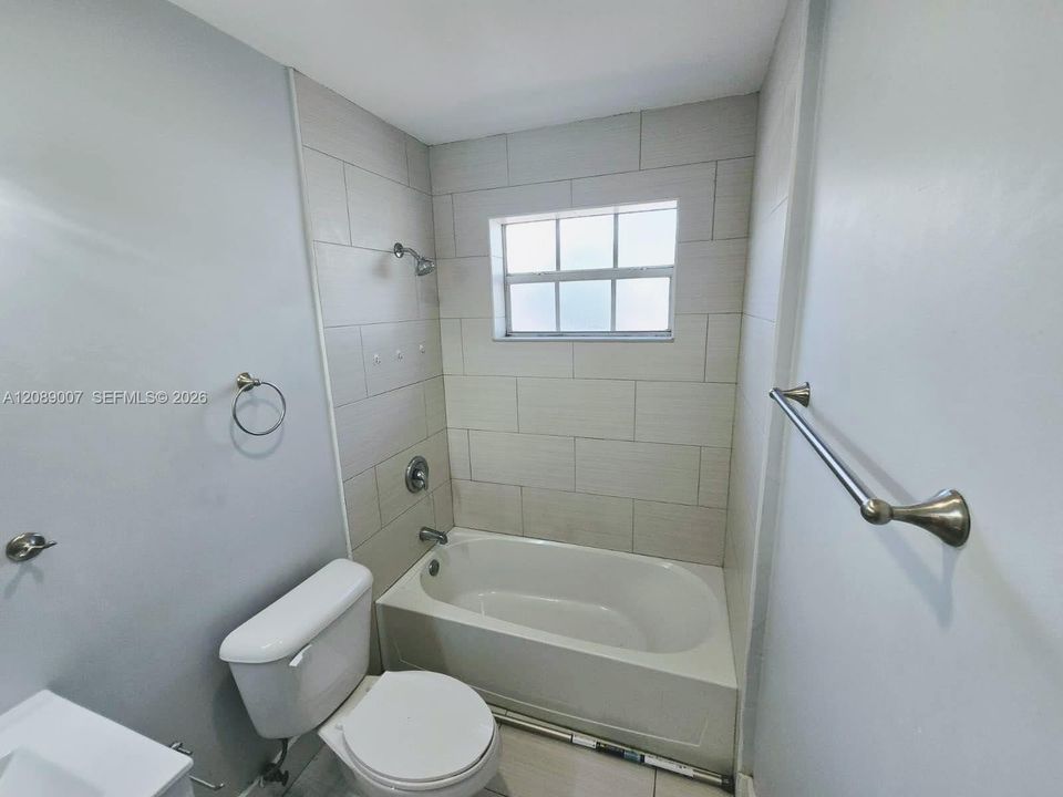 En Renta: $2,650 (2 camas, 2 baños, 1702 Pies cuadrados)