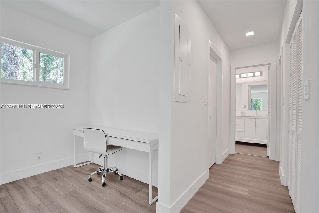 En Venta: $2,390,000 (3 camas, 2 baños, 2330 Pies cuadrados)