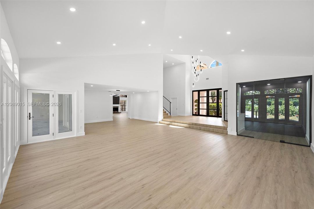 En Renta: $21,818 (5 camas, 4 baños, 4468 Pies cuadrados)