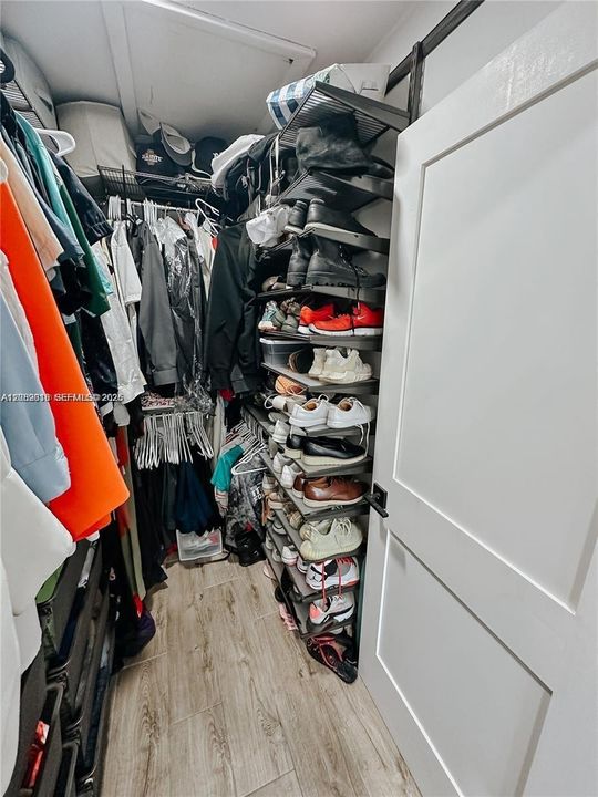В аренду: $3,000 (2 спален, 2 ванн, 1250 Квадратных фут)