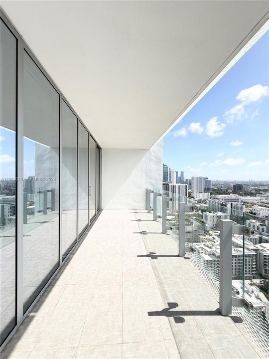 For Rent: $8,900 (2 beds, 2 baths, 1105 Square Feet)