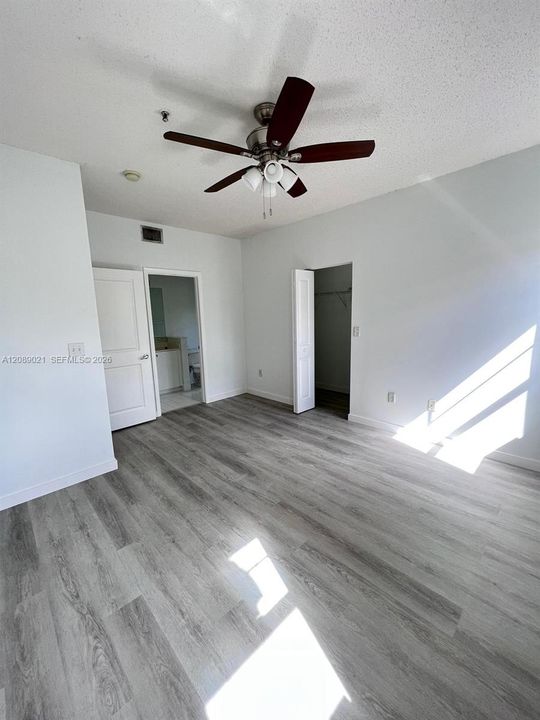 For Rent: $2,000 (2 beds, 2 baths, 1123 Square Feet)