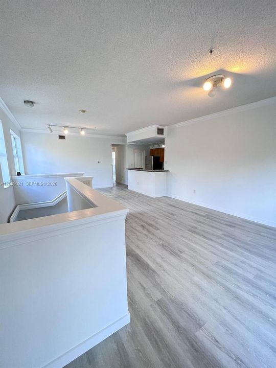 For Rent: $2,000 (2 beds, 2 baths, 1123 Square Feet)