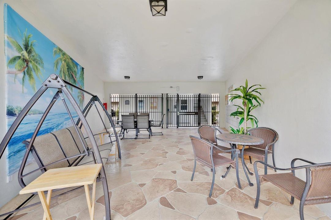 28-5171 W Oakland Park Blvd #204_028