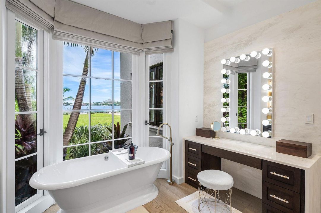 055-3400NorthFlaglerDrive-WestPalmBeach-