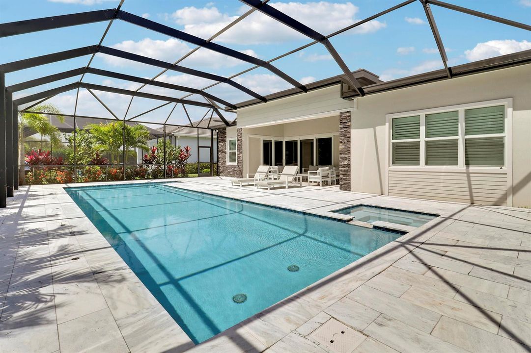 Lanai and Screened Pool