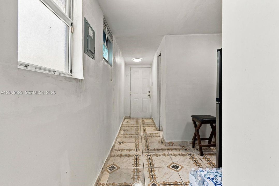 En Venta: $675,000 (3 camas, 1 baños, 1262 Pies cuadrados)