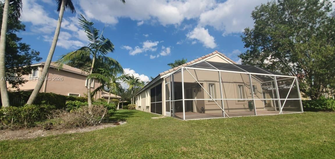 For Rent: $4,000 (3 beds, 2 baths, 1420 Square Feet)