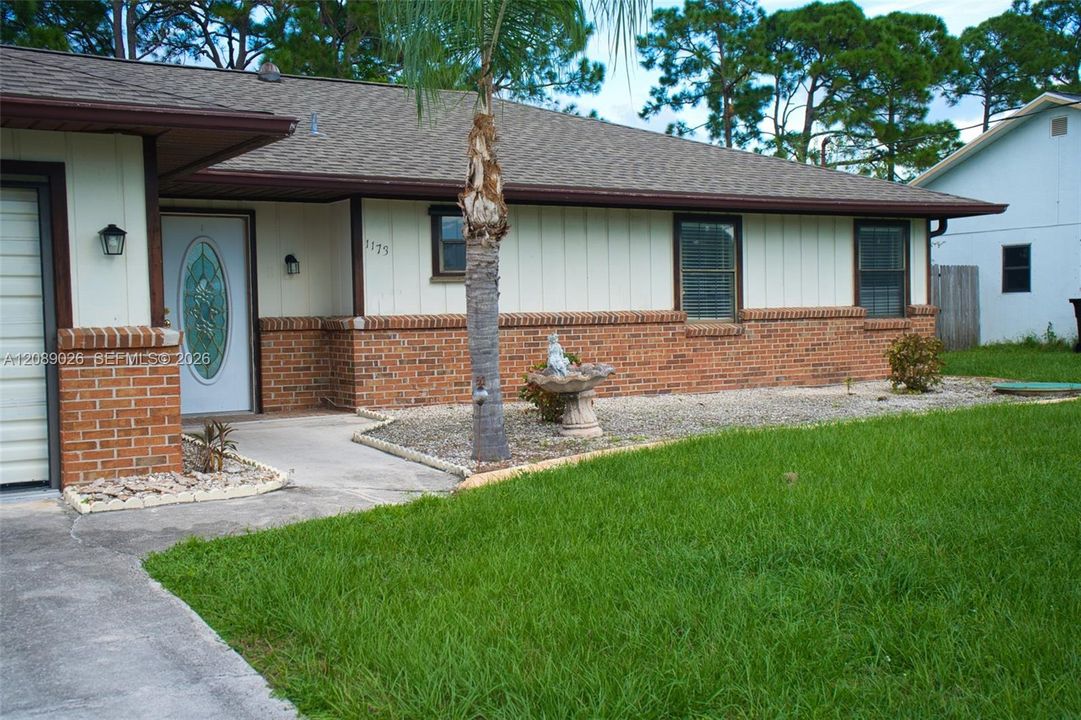 En Venta: $335,000 (2 camas, 3 baños, 1672 Pies cuadrados)