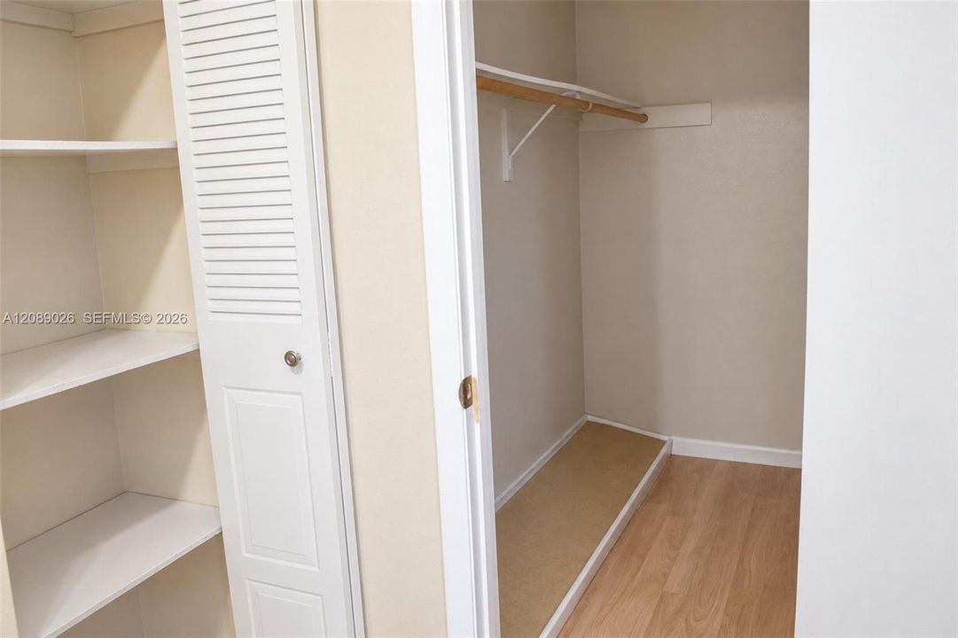 En Venta: $335,000 (2 camas, 3 baños, 1672 Pies cuadrados)