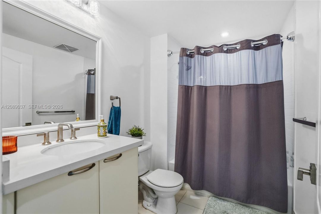 En Renta: $7,250 (3 camas, 3 baños, 1762 Pies cuadrados)