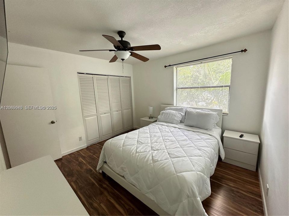 For Rent: $2,800 (3 beds, 3 baths, 1280 Square Feet)
