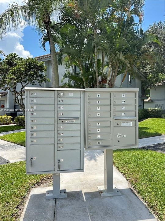 For Rent: $2,800 (3 beds, 3 baths, 1280 Square Feet)