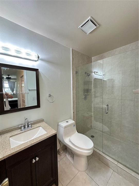 For Rent: $2,800 (3 beds, 3 baths, 1280 Square Feet)