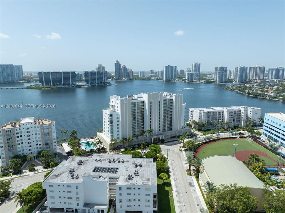 For Rent: $7,000 (2 beds, 2 baths, 1150 Square Feet)