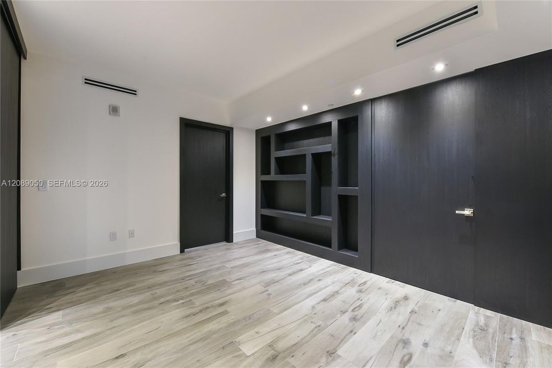En Renta: $9,495 (3 camas, 3 baños, 1778 Pies cuadrados)