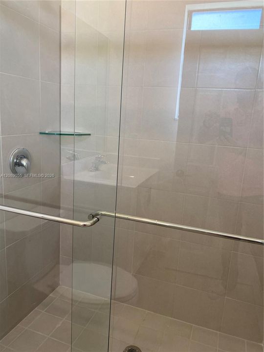 En Venta: $465,000 (3 camas, 2 baños, 1412 Pies cuadrados)