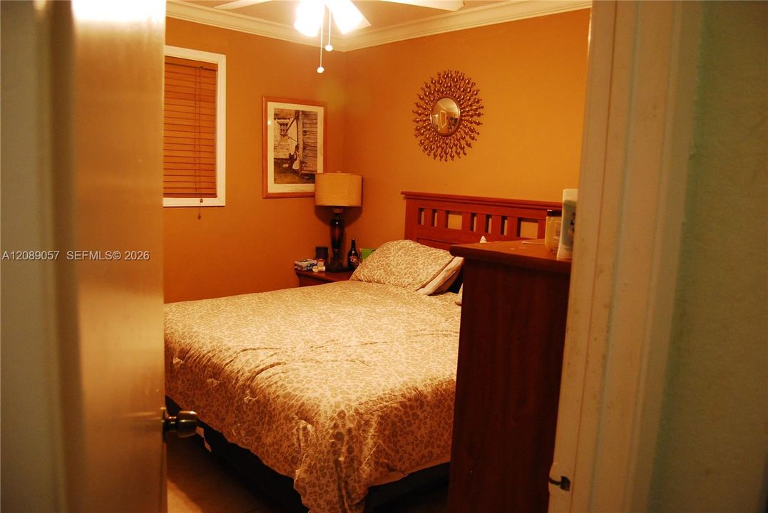 For Sale: $690,000 (4 beds, 2 baths, 1886 Square Feet)