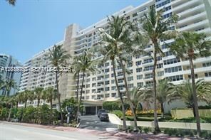 For Rent: $4,400 (2 beds, 2 baths, 1190 Square Feet)