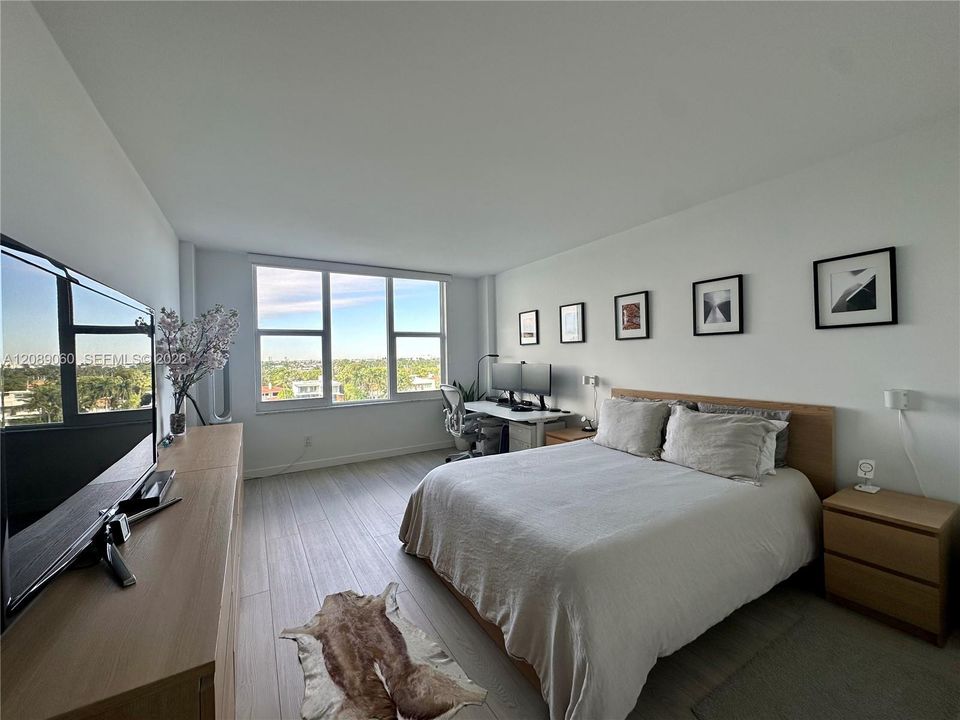 For Rent: $4,400 (2 beds, 2 baths, 1190 Square Feet)