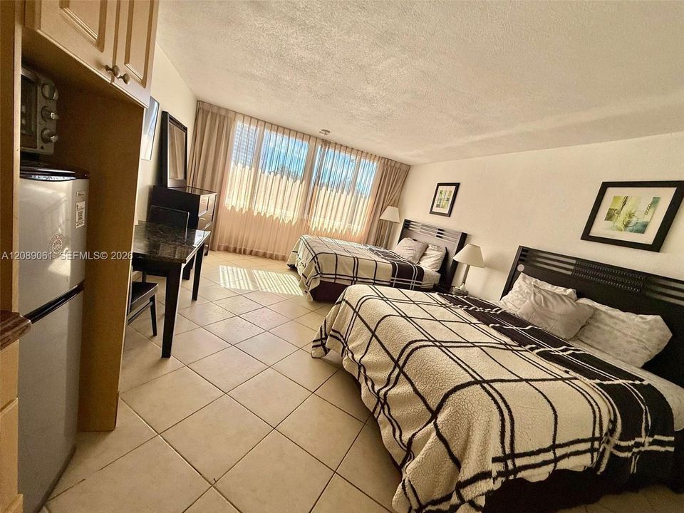 En Renta: $1,700 (0 camas, 1 baños, 360 Pies cuadrados)