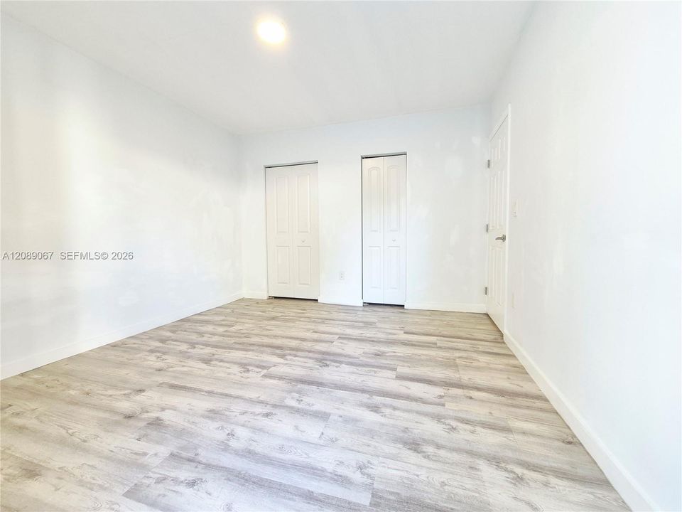 En Renta: $2,575 (2 camas, 1 baños, 1001 Pies cuadrados)