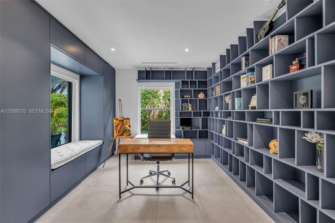 En Venta: $1,877,000 (3 camas, 3 baños, 1850 Pies cuadrados)