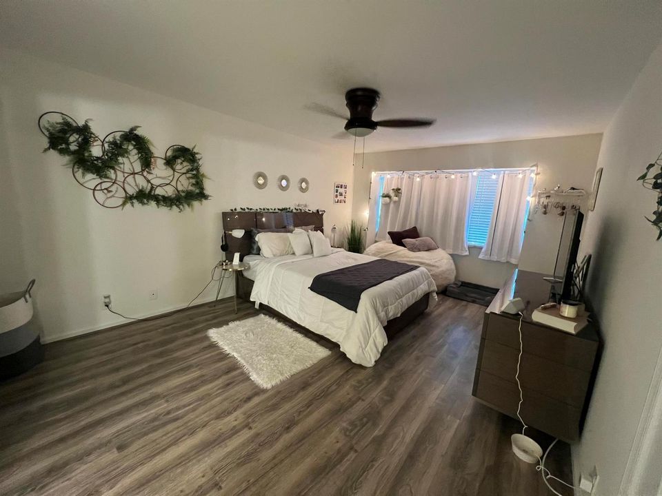 Master Bedroom 01